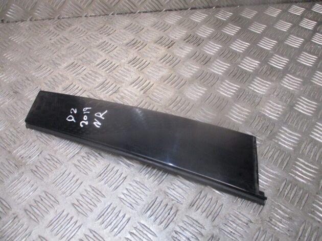 2013 GENUINE AUDI Q2 REAR PASSENGER SIDE DOOR B PILLAR TRIM 81A839901