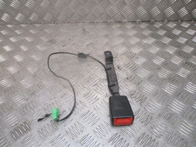 2011 GENUINE SKODA FABIA FRONT RIGHT DRIVER SIDE SEAT BELT STALK 5J0858472B
