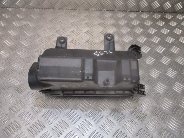 2016 GENUINE TOYOTA YARIS 1.3 PETROL AIR FILTER BOX BS014140-318