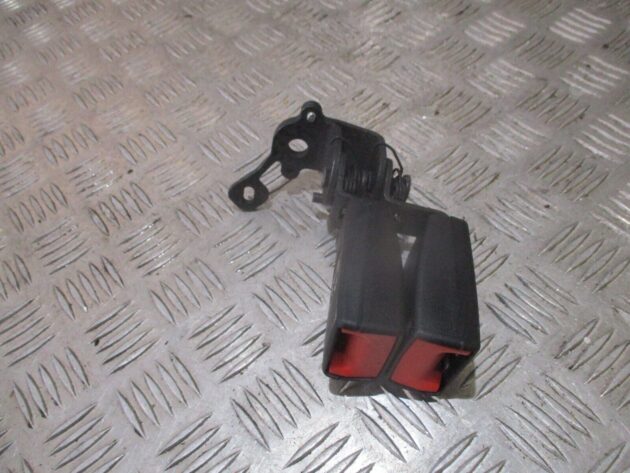 2014 GENUINE AUDI A3 8V GOLF MK7 REAR TWIN SEAT BELT BUCKLE STALK 8V0857739A - Image 3