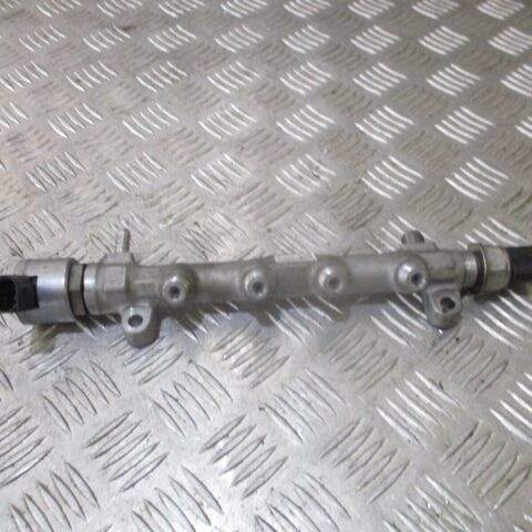2015 GENUINE VW AUDI SEAT SKODA 2.0 TDI DIESEL FUEL INJECTOR RAIL 04L089G