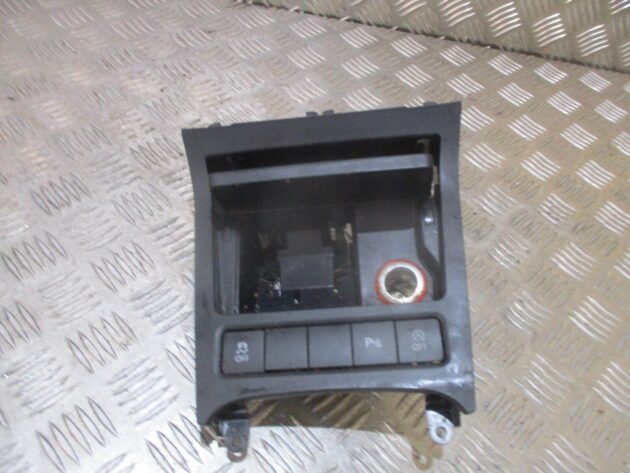 2012 GENUINE VW GOLF MK6 CENTRE CONSOLE ASHTRAY COMPARTMENT 5K0857961 - Image 2