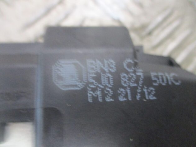 2012 GENUINE SKODA FABIA REAR TAILGATE BOOT LOCK MECHANISM 5J0827501C - Image 2