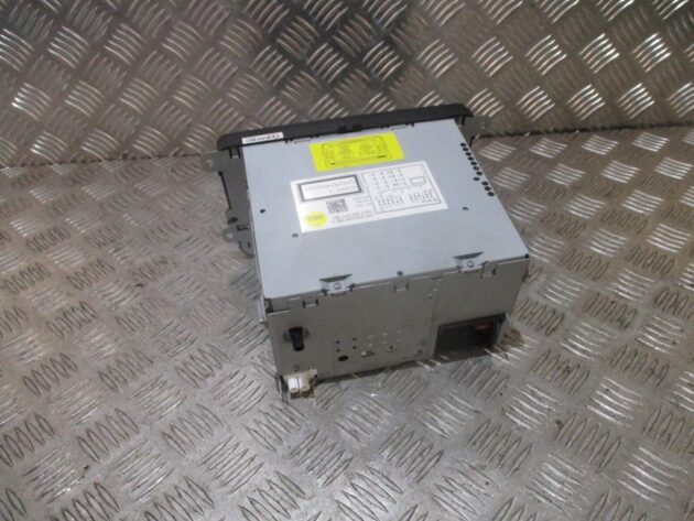 2012 GENUINE VW GOLF MK6 RADIO CD PLAYER HEAD UNIT 3C8035195H - Image 4
