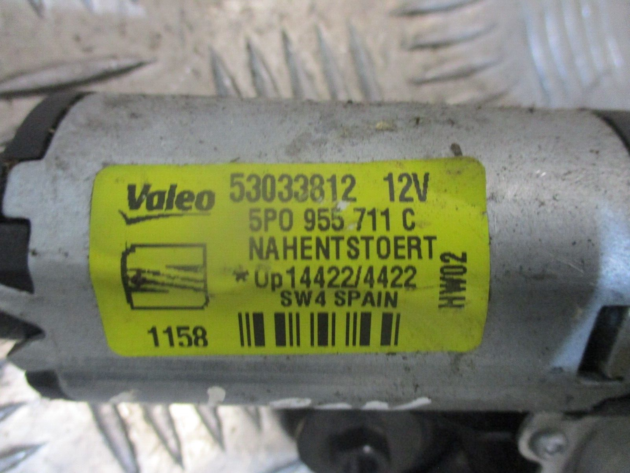 2012 GENUINE SEAT LEON REAR WINDSCREEN WIPER MOTOR 5P0955711C - Image 2