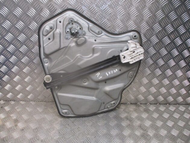 2012 GENUINE SKODA OCTAVIA REAR RIGHT DRIVER SIDE WINDOW REGULATER 1Z0839656 - Image 3