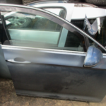 2015 GENUINE VW PASSAT B8 SALOON FRONT RIGHT DRIVER SIDE BARE SHELL DOOR OSF