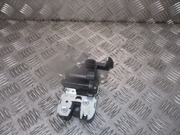 2015 GENUINE VW PASSAT B8 SALOON REAR BOOTLID TAILGATE LOCK MECHANISM 3G0827503