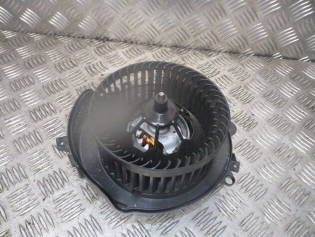 2020 GENUINE VW GOLF MK8 HEATER BLOWER MOTOR FAN 5WC819015A - Image 2