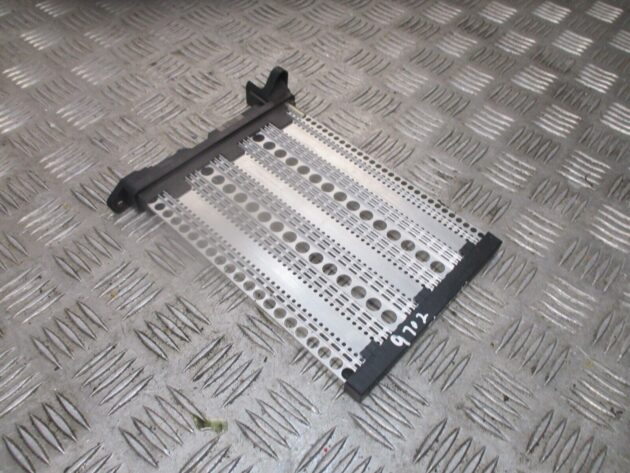 2016 GENUINE AUDI A3 8V AUXILARY HEATER MATRIX ELEMENT 5Q0963235C - Image 3