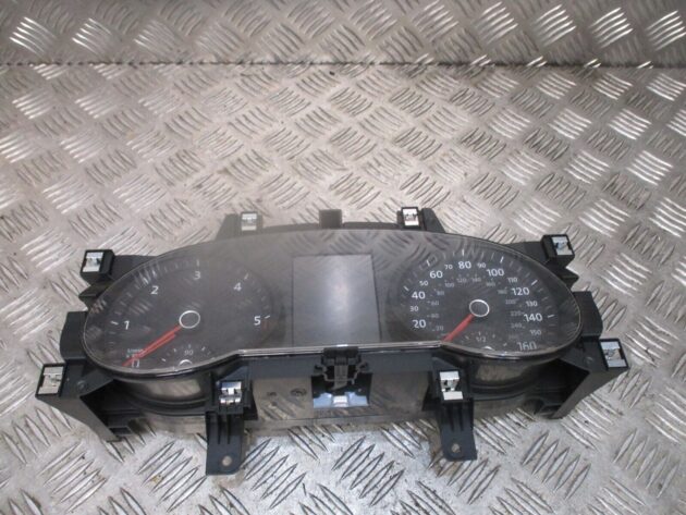2016 GENUINE VW PASSAT B8 SPEEDOMETER INSTRUMENT CLUSTER CLOCK 3G0920941B - Image 2