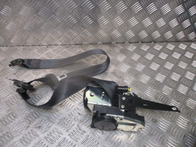 2016 GENUINE VW PASSAT B8 SALOON FRONT RIGHT DRIVER SIDE SEAT BELT 3G2857706E - Image 3