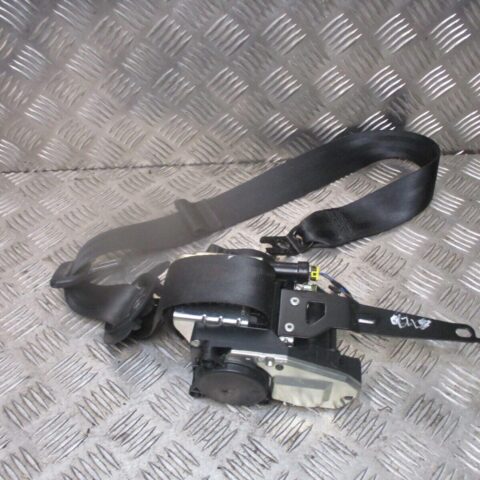 2016 GENUINE VW PASSAT B8 SALOON FRONT LEFT PASSENGER SIDE SEAT BELT 3G2857705E