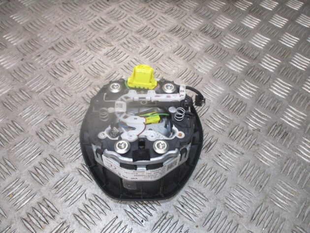 2016 GENUINE VW PASSAT B8 DRIVERS STEERING WHEEL BAG 5G0880201C - Image 3