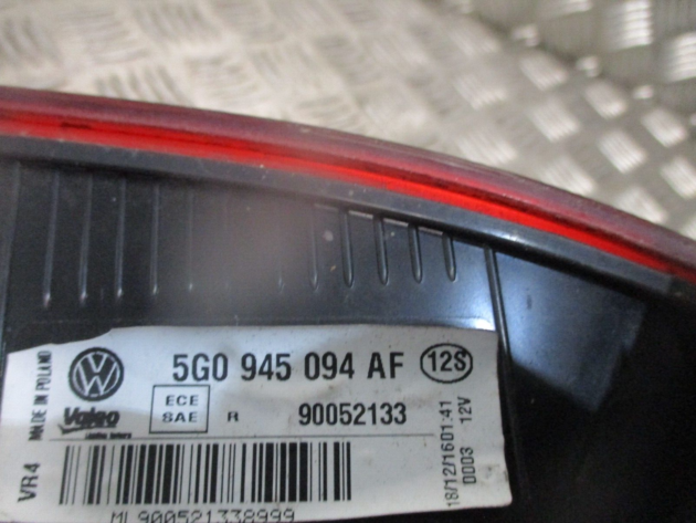 2015 GENUINE VW GOLF MK7 REAR RIGHT DRIVER SIDE INNER TAILLIGHT LAMP 5G0945094AF - Image 4