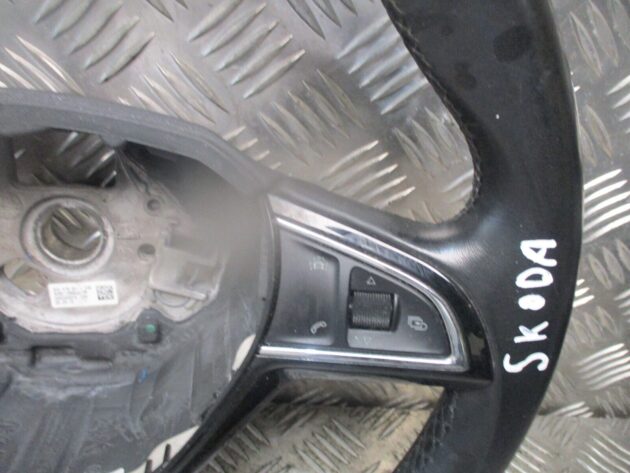 2016 GENUINE SKODA OCTAVIA FRONT DRIVER MULTIFUNCTION STEERING WHEEL 3V0419091L - Image 2