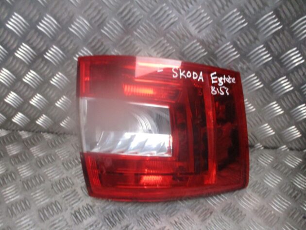 2016 SKODA OCTAVIA ESTATE REAR LEFT PASSENGER SIDE TAILLIGHT LAMP OEM 5E9945095