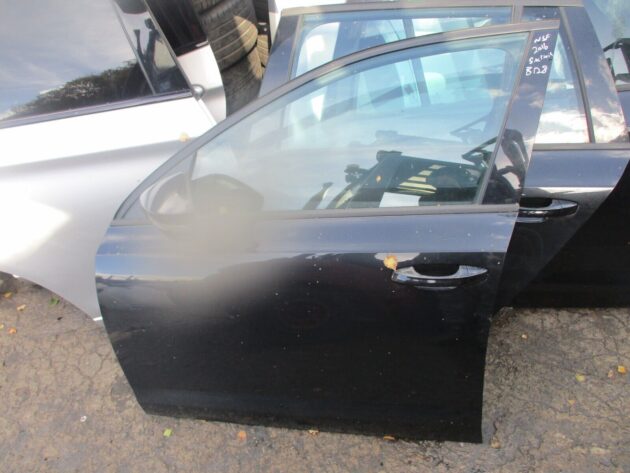 2016 GENUINE SKODA OCTAVIA FRONT LEFT PASSENGER SIDE BARE SHELL NSF - Image 2