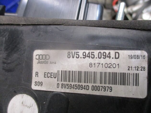 2016 AUDI A3 8V SALOON REAR RIGHT DRIVER SIDE INNER TAILIGHT 8V0945094D OEM - Image 3