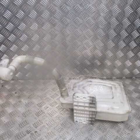 2012 GENUINE AUDI A3 8P FRONT WINDSCREEN WASHER BOTTLE 1K0955453