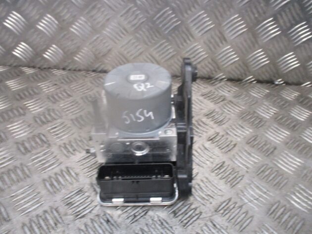 2019 GENUINE AUDI Q2 ABS PUMP CONTROL MODULE UNIT 5Q0614517DK - Image 2