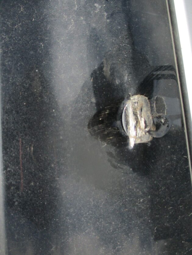 2019 GENUINE AUDI Q2 REAR COMPLETE BUMPER WITH SENSOR - Image 4