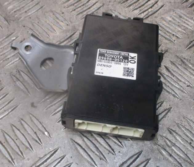 2014 GENUINE TOYOTA AVENSIS POWER MANAGEMENT CONTROL UNIT 89690-05120