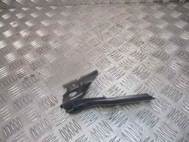 2012 GENUINE AUDI A3 8P FRONT RIGHT DRIVER SIDE BONNET HINGE 8P0823302B - Image 2