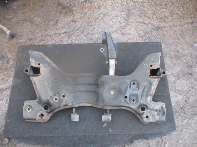 2017 GENUINE SKODA FABIA 1.2 TDI FRONT SUBFRAME - Image 3