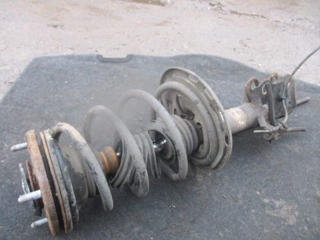 2013 TOYOTA AVENSIS 2.0 TDI FRONT RIGHT DRIVER SIDE SHOCK ABSORBER SHOCKER OEM - Image 3