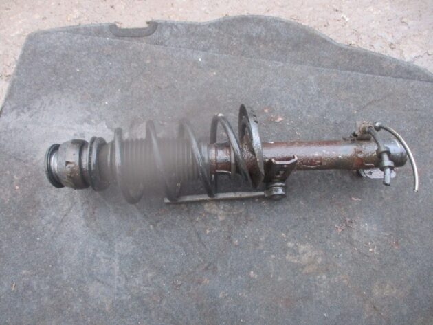 2017 GENUINE SKODA FABIA 1.2 TDI FRONT RIGHT DRIVER SIDE SHOCK ABSORBER SHOCKER - Image 2