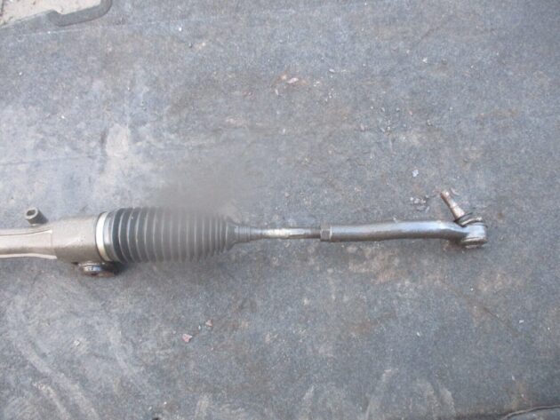 2016 GENUINE TOYOTA YARIS 1.3 PETROL FRONT POWER STEERING RACK - Image 4