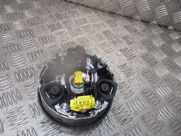 2019 GENUINE AUDI Q2 FRONT RIGHT DRIVERS SIDE STEERING WHEEL BAG 81A880201P - Image 3