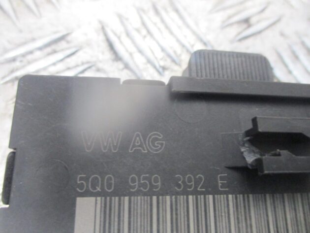 2020 GENUINE AUDI Q2 FRONT LEFT PASSENGER SIDE DOOR CONTROL MODULE UNIT5Q095939E - Image 3