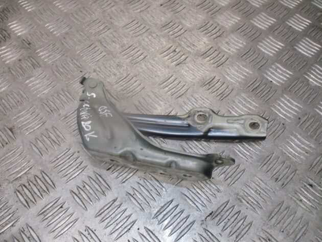 2016 GENUINE SKODA OCTAVIA FRONT RIGHT DRIVER SIDE BONNET HINGE 5E0823302 - Image 2