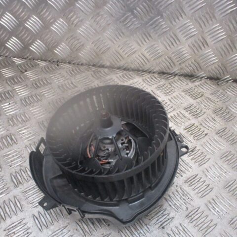 2016 GENUINE VW GOLF MK7 HEATER BLOWER FAN MOTOR 5Q0907521E