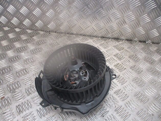 2016 GENUINE VW GOLF MK7 HEATER BLOWER FAN MOTOR 5Q0907521E