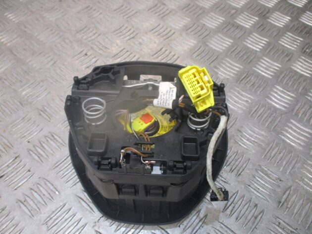 2016 GENUINE SKODA OCTAVIA DRIVERS STEERING WHEEL AIRBG 5E0880201B - Image 4
