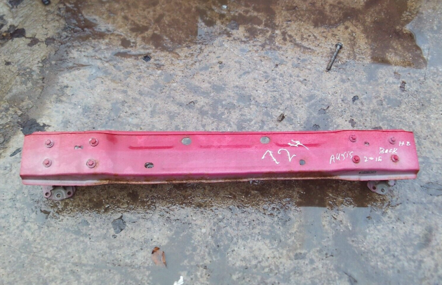 2015 GENUINE TOYOTA AURIS HATCHBACK REAR BUMPER REINFORCEMENT CRASH BAR