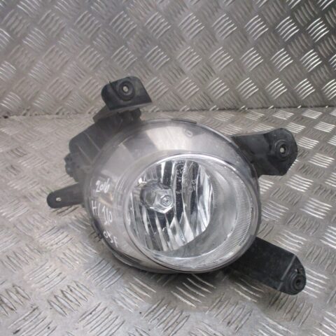 2016 GENUINE HYUNDAI I10 FRONT LEFT PASSENGER SIDE FOG LIGHT LAMP 92201-B