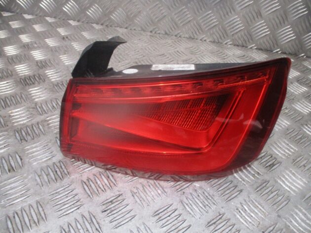 2016 GENUINE AUDI A3 8V REAR RIGHT DRIVER SIDE OUTER TAILLIGHT LAMP - Image 2