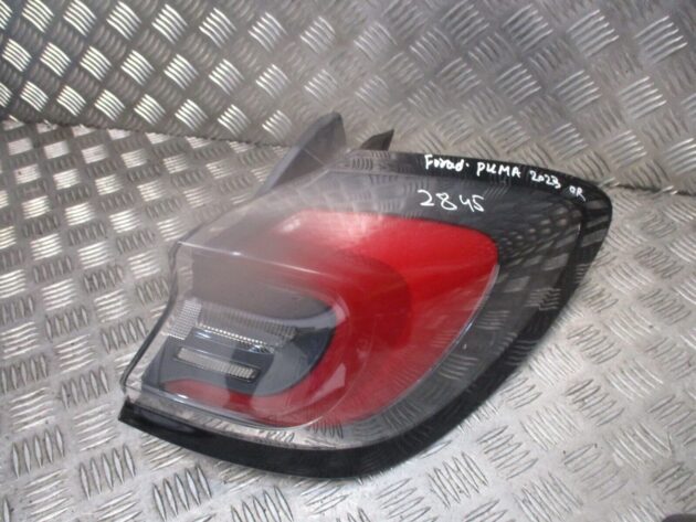 2022 GENUINE FORD PUMA REAR RIGHT DRIVER SIDE BODY TAILLIGHT LAMP OSR