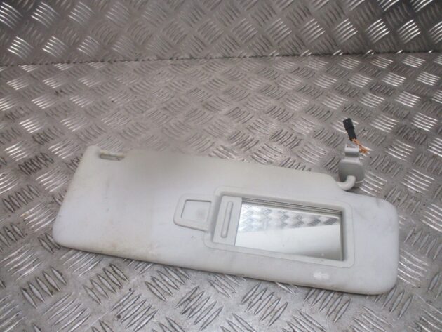 2016 GENUINE AUDI A3 8V SALOON FRONT RIGHT DRIVER SIDE SUNVISOR 8V5857552C