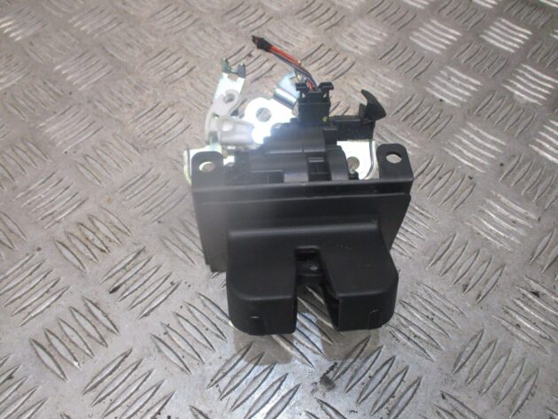 2016 SKODA OCTAVIA HATCHBACK REAR TAILGATE BOOT LOCK MECHANISM 8R0827505A - Image 3