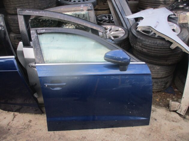 2013 GENUINE AUDI A3 8V HATCHBACK FRONT RIGHT DRIVER SIDE BARE SHELL DOOR - Image 2