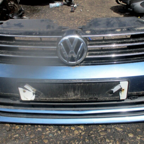 2014 GENUINE VW JETTA FRONT COMPLETE BUMPER WITH SENSOR