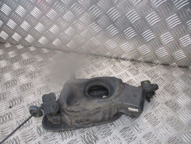 2018 GENUINE VW GOLF MK7 REAR FUEL FILLER CAP COVER - Image 3