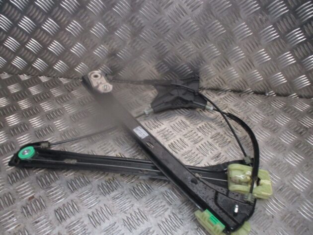 2016 GENUINE VW PASSAT B8 FRONT RIGHT DRIVER SIDE WINDOW REGULATER 3G0837462C