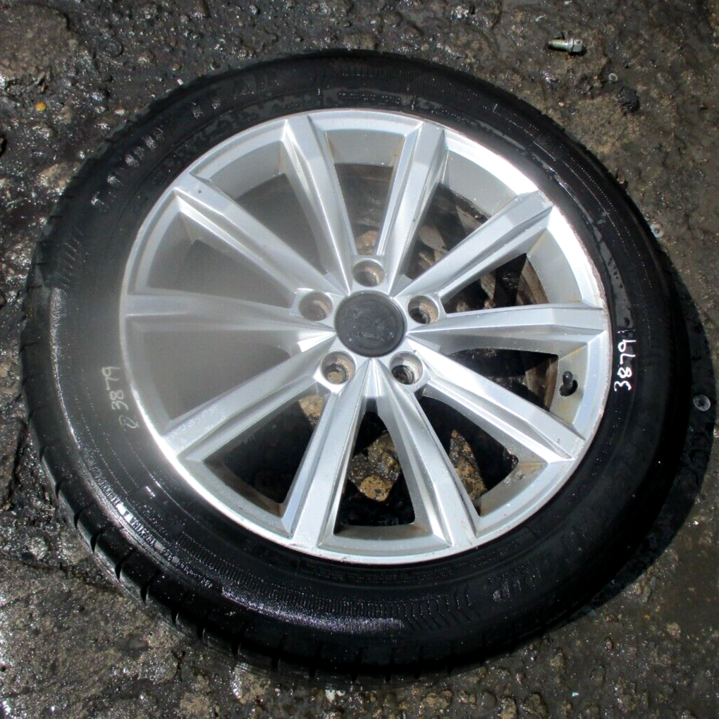 2015 GENUINE VW PASSAT B8 17'' ALLOY WHEEL TYRE SIZE 215/55R17 3G0601025D
