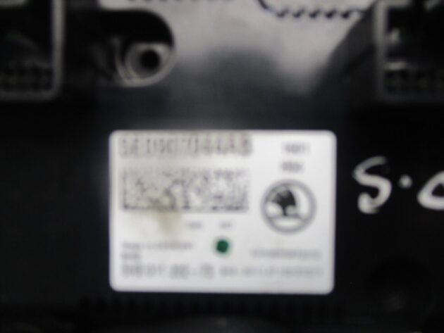 2016 GENUINE SKODA OCTAVIA AC HEATER CLIMATE CONTROL SWITCH PANEL 5E0907044AB - Image 3